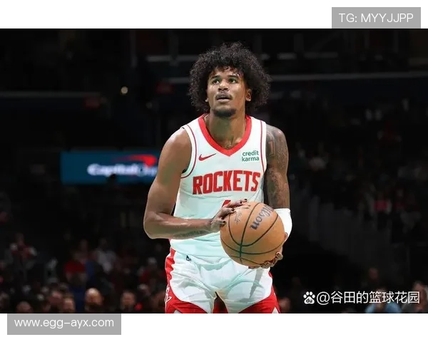 利弗斯季后赛爆发，关键表现助球队挺进下一轮